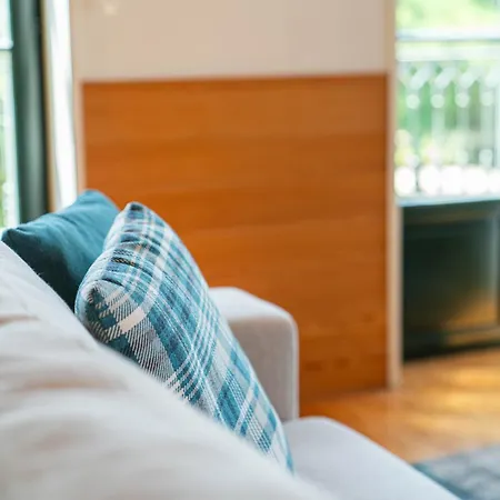 Joivy Elegant Apt Near Beach & City Centre * ポルト