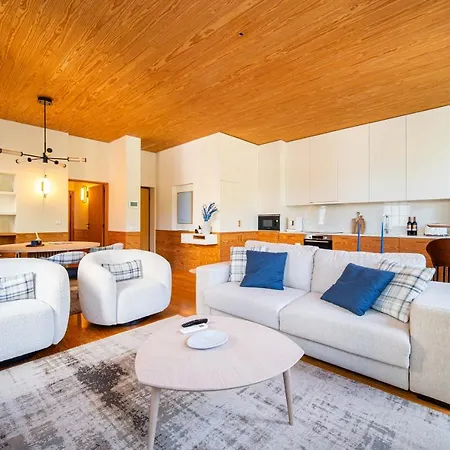Joivy Elegant Apt Near Beach & City Centre Διαμέρισμα *